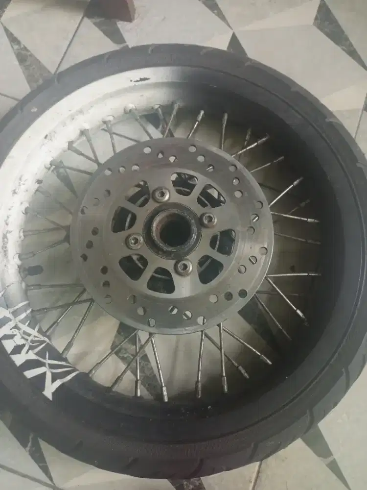 Velg  motor jari jati