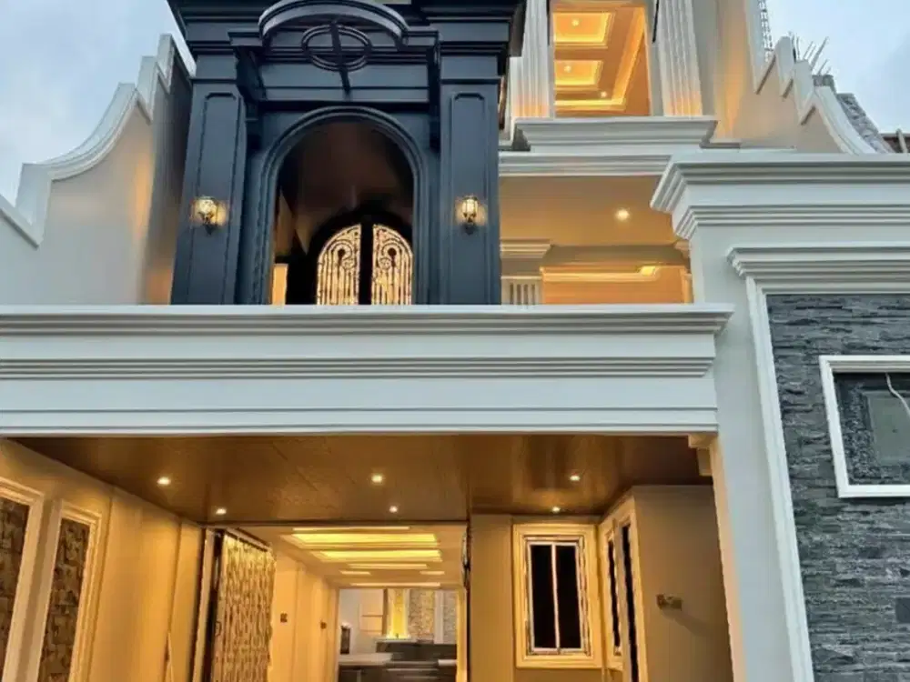 Bangun Rumah Luxury 3 Lantai di Kota Medan