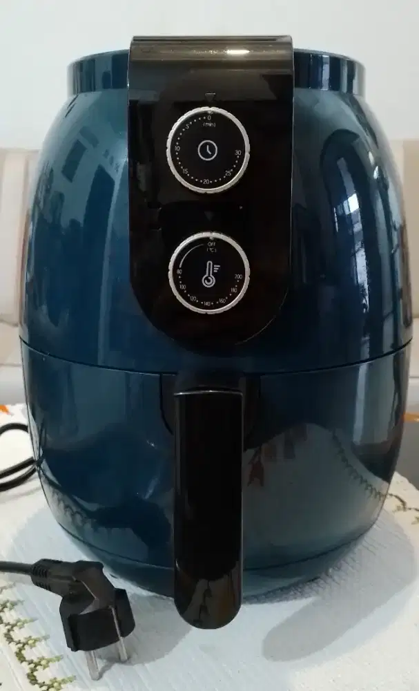 Preloved - OLIKE Air Fryer H1