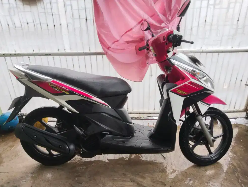 Honda vario techno cbs 2010,siap pakai, bpkb faktur, murah meriah