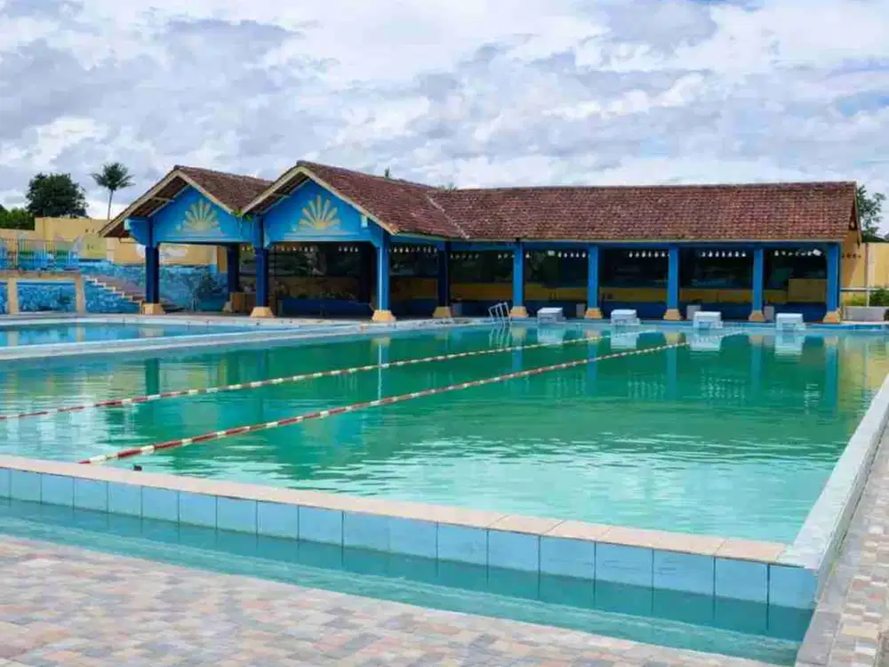 JUAL LAP FUTSAL,KOLAM RENANG,GOR BULUTANGKIS,SATU PAKET DI BANDUNG SELATAN