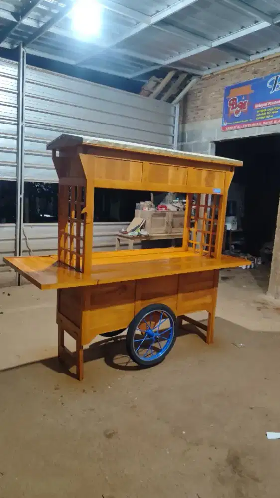 Jual Gerobak Angkringan,Bakso,Mie Ayam,Bubur,Roti BakardlL.