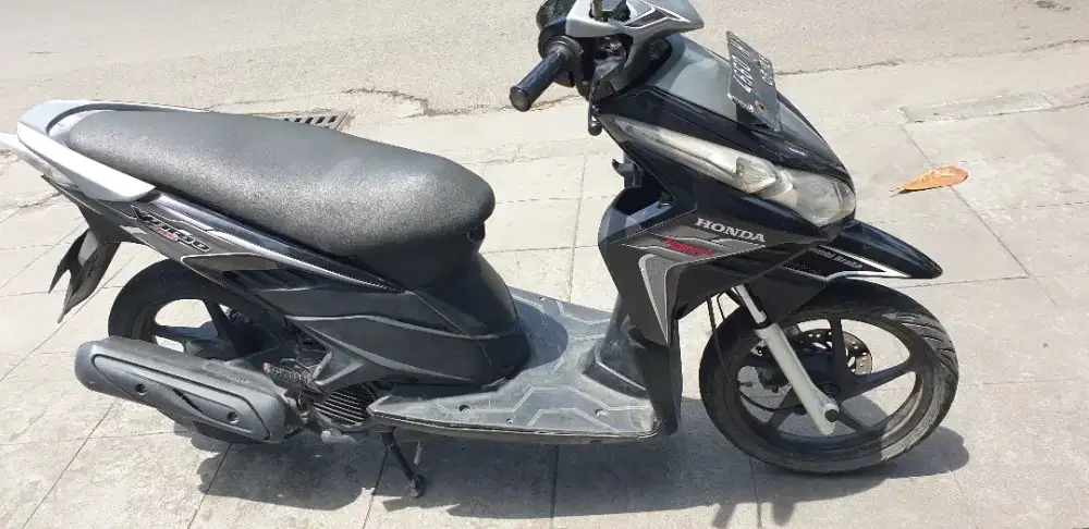 Vario 110 Tichno th 2010 milus pjk hidup