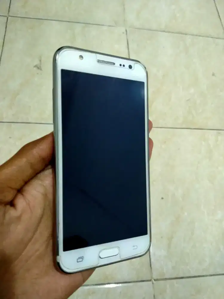 Samsung Galaxy J5