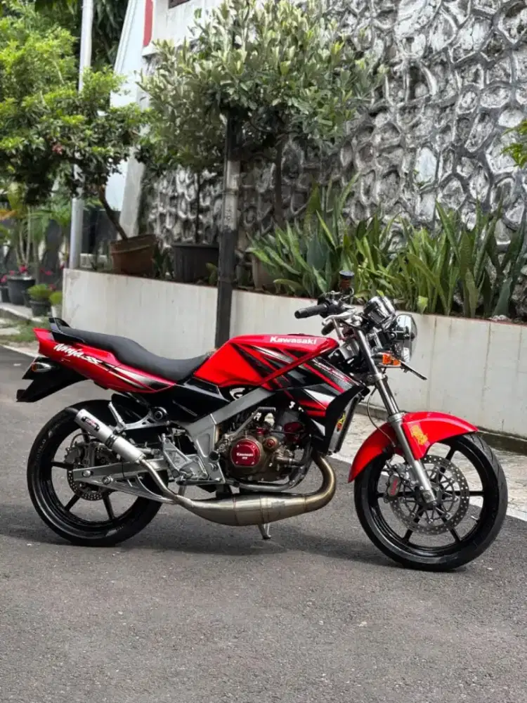 Kawasaki ninja ss 2013