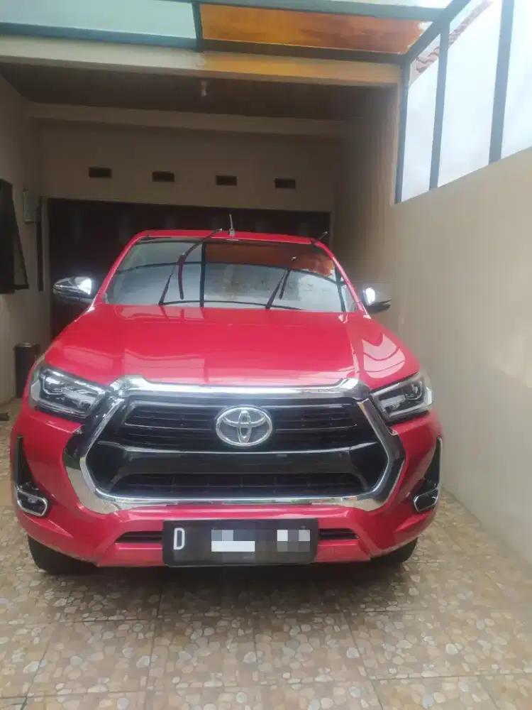 Hilux V AT 2023