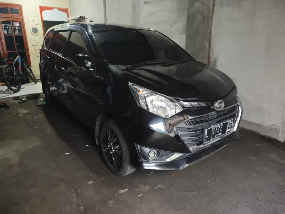 Daihatsu sigra x deluxe 2016