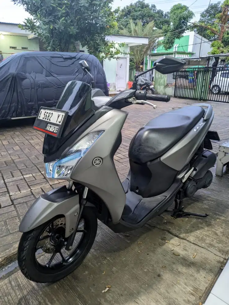 Yamaha lexi pajak hidup