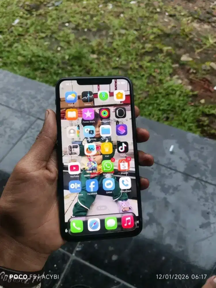 11 pro max 64 GB all operator