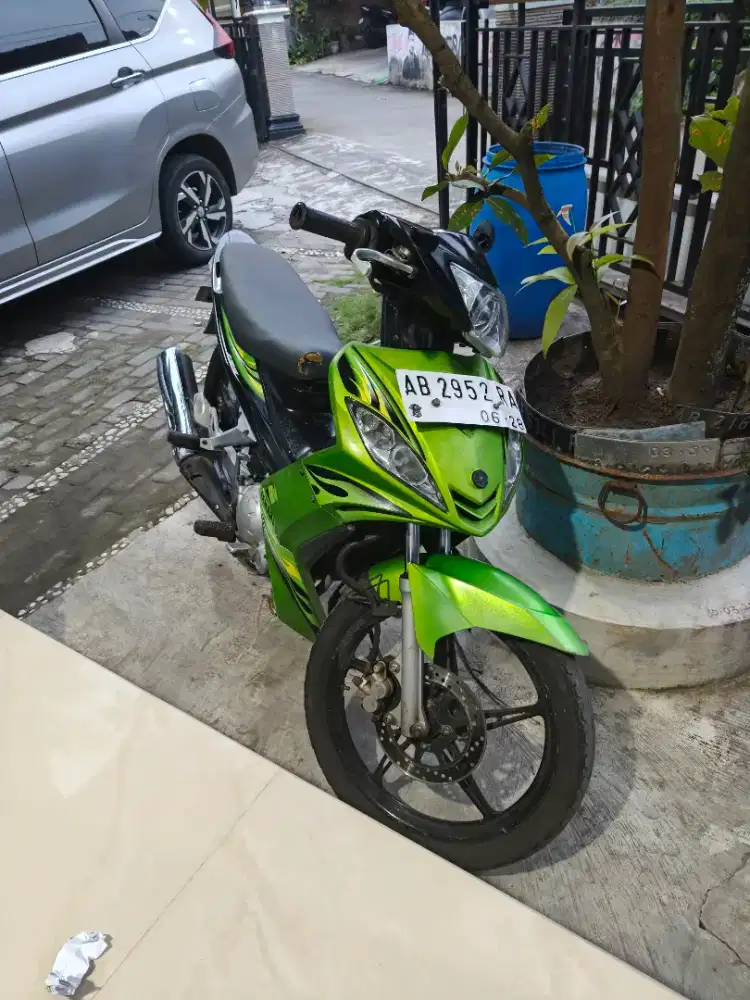 Jupiter MX kopling THN 2008 plat AB kota