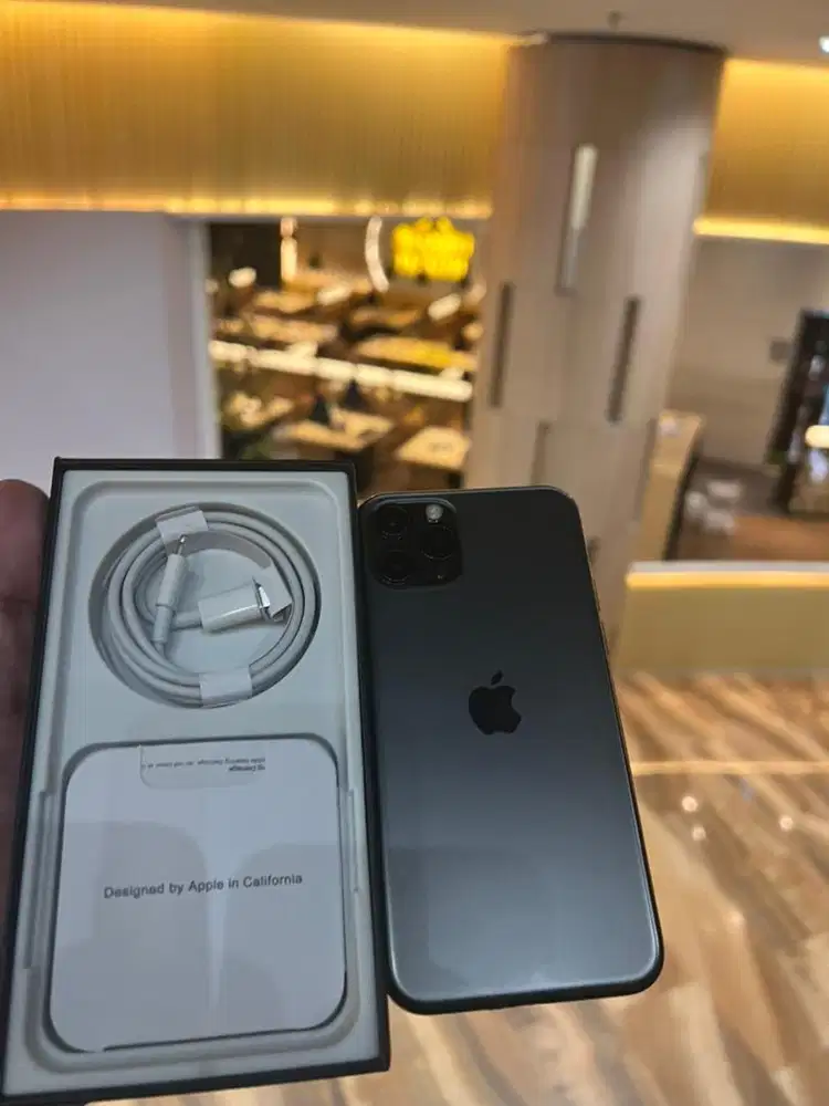 iphone 11 pro 256gb sehat dan baru