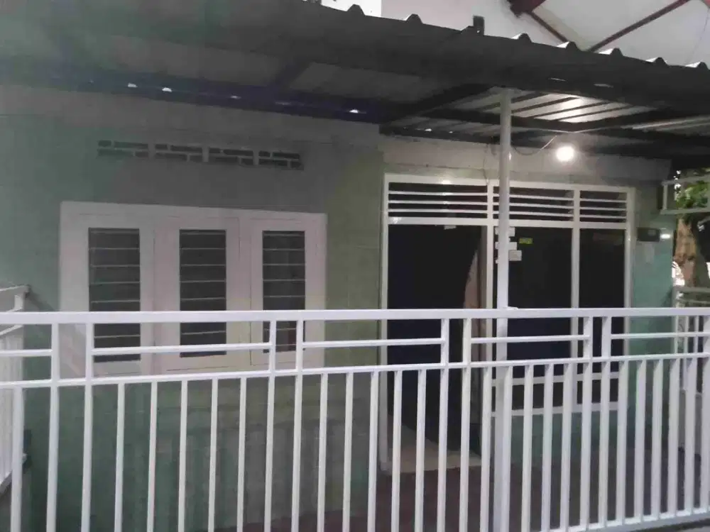 Rumah berjarak 500 mtr dari Kediri Town Square serta area perkantoran Kediri