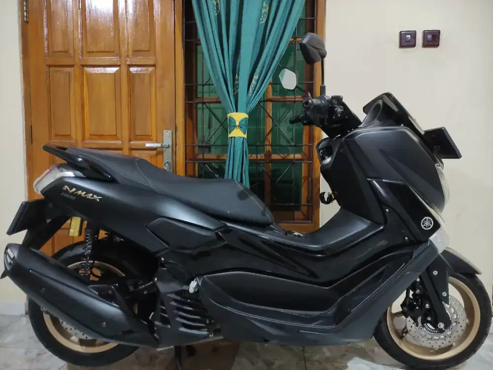 Simpanan low km nmax old non abs super mulus persis baru jarang ada