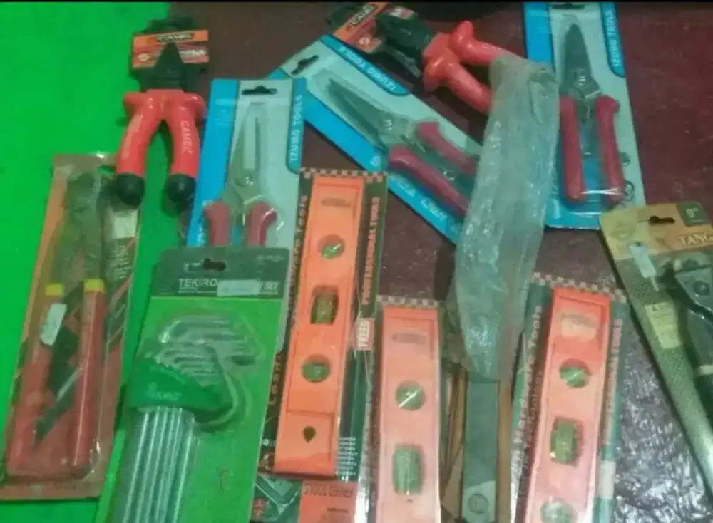 Jual aj nih borong soalnya dah ga jualan lgi