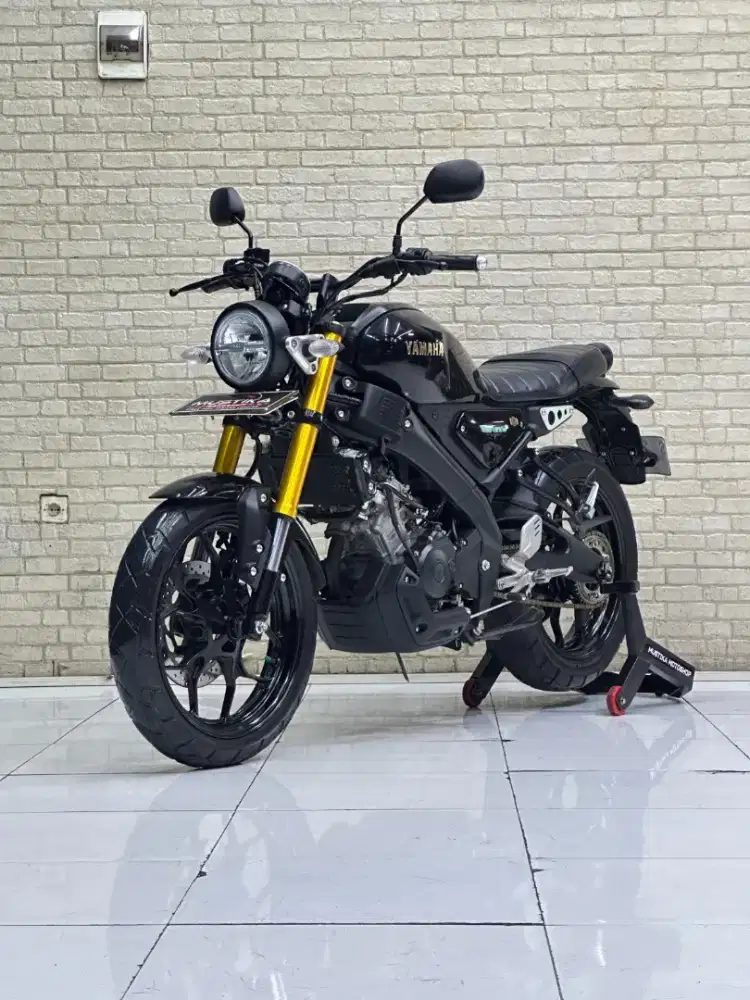 RETRO FAVORIT‼️ Yamaha XSR 155 2023 Black | Dava Mustika