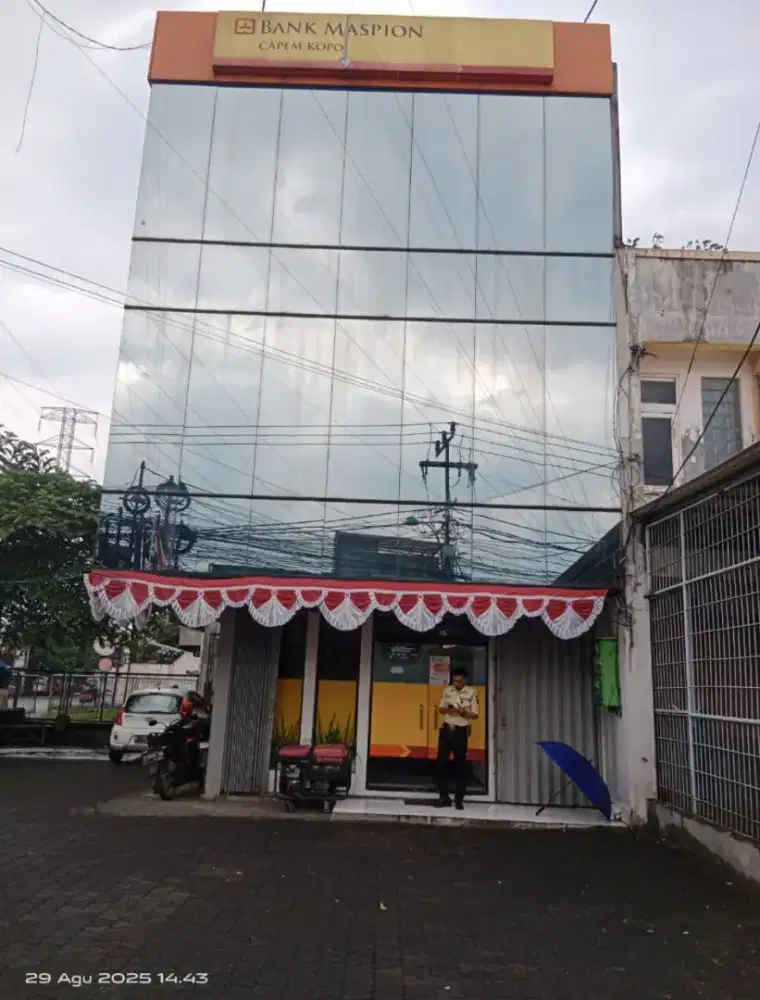 Dijual ruko siap pakai lokasi sangat strategis di Bandung