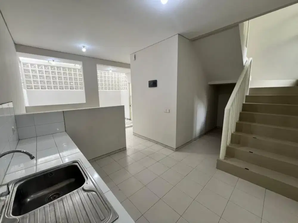 Rumah Mewah Siap Huni Dekat Dengan MIinimarket,dll Bukit Mas