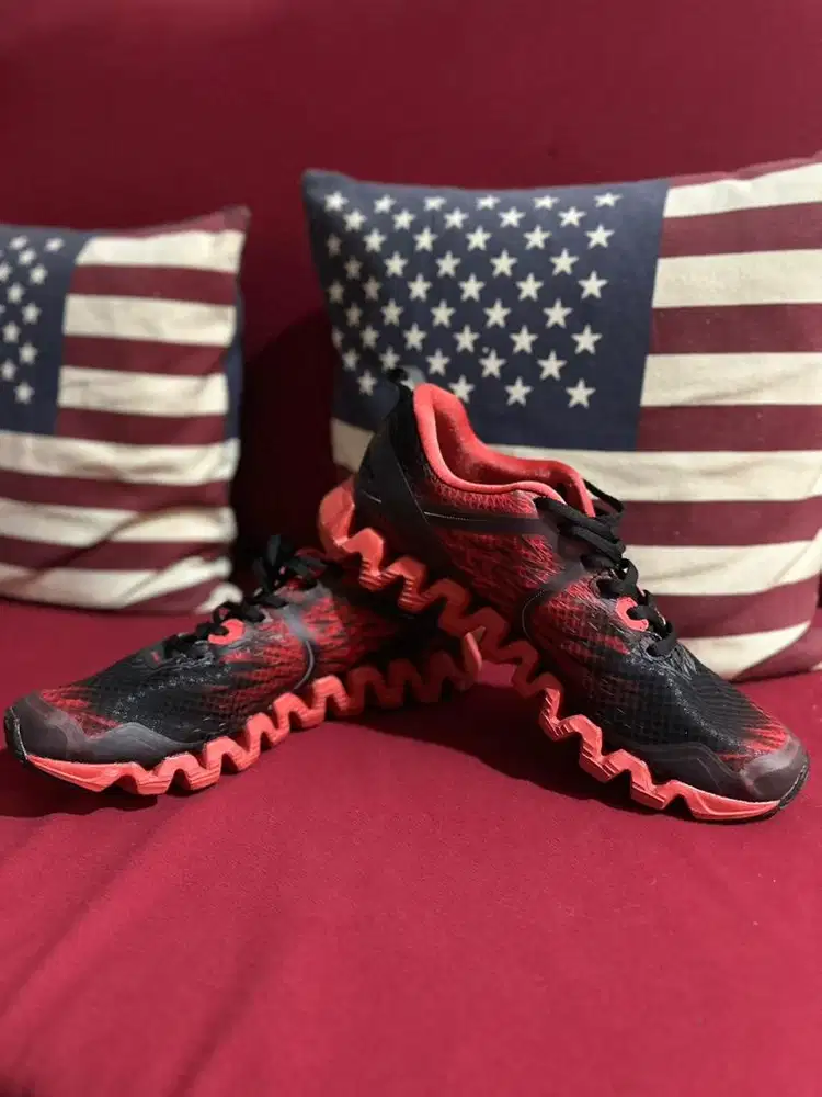 Sepatu reebok masih ok