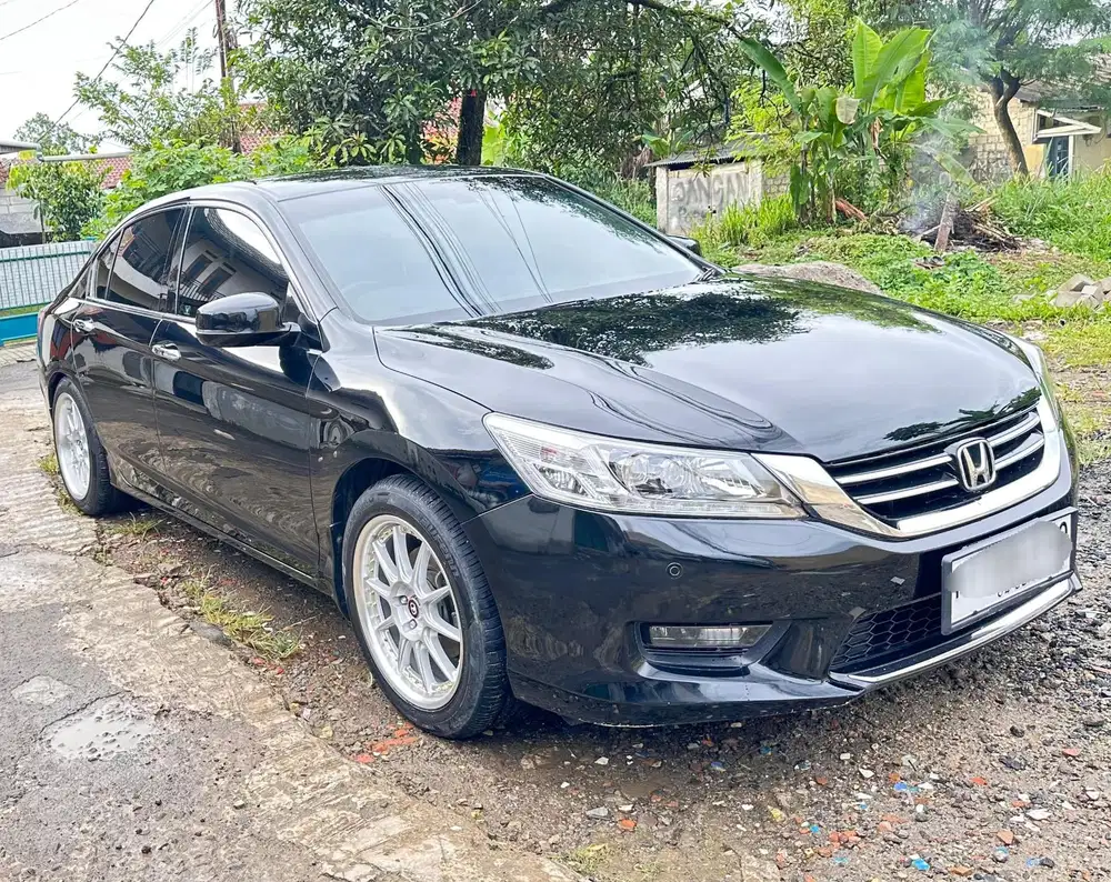 Honda Accord VTIL Tangan 1