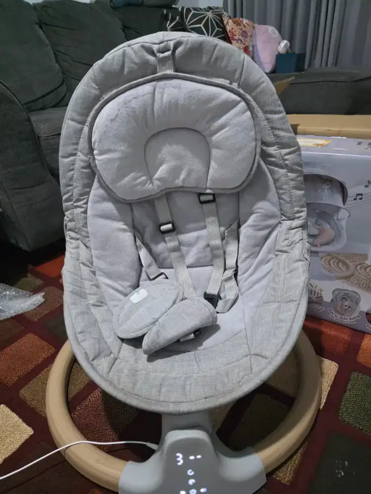 Ayunan bayi sugar baby hug me baby chair tempat duduk bayi