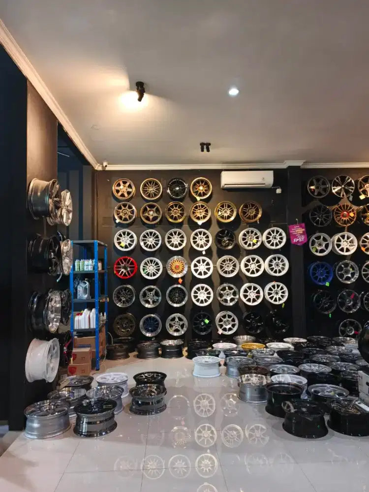 JUAL VELG DAN BAN BARU DAN BEKAS HARGA DIJAMIN TERMURAH!