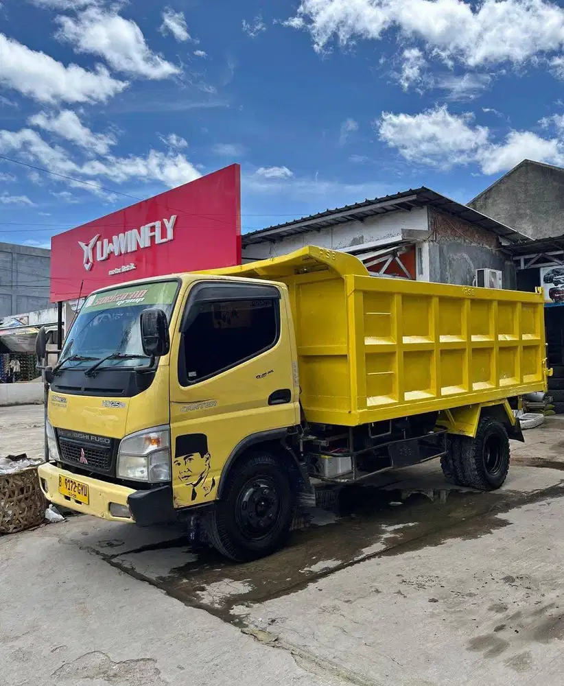 FOR SALE FE 74S DUMP TRUCK TAHUN 2016