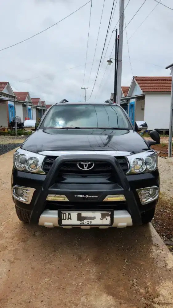 di jual tepat, Fortuner g Lux 2011 AT