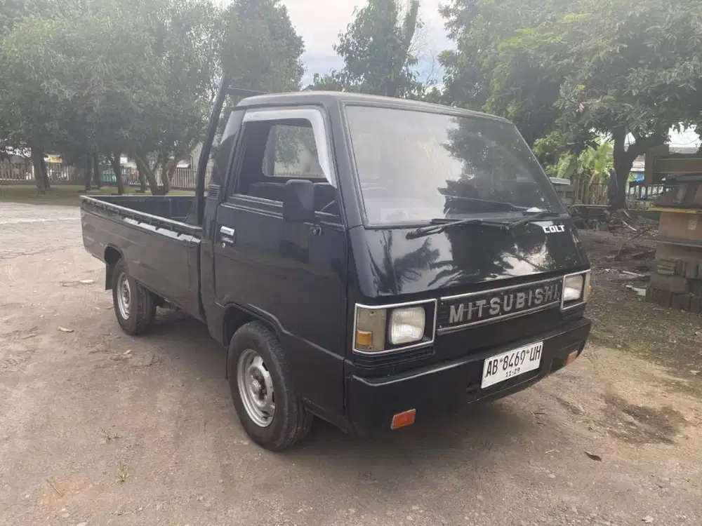 MITSUBISHI COLT PICKUP L300 DP THN 2001