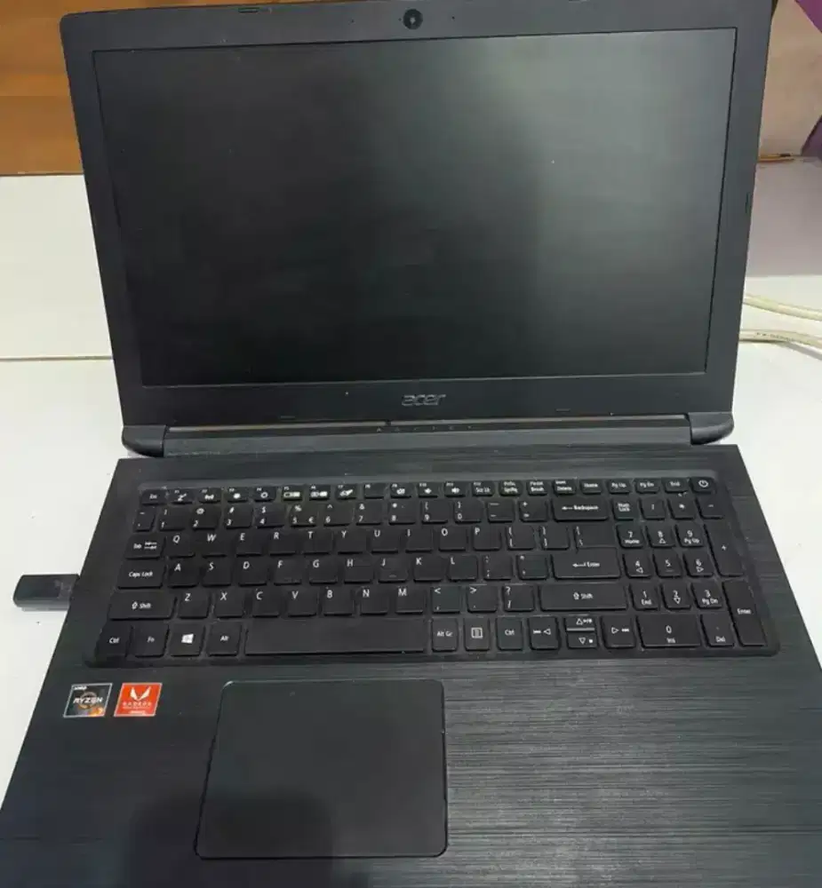 ACER ASPIRE 3 RYZEN 3