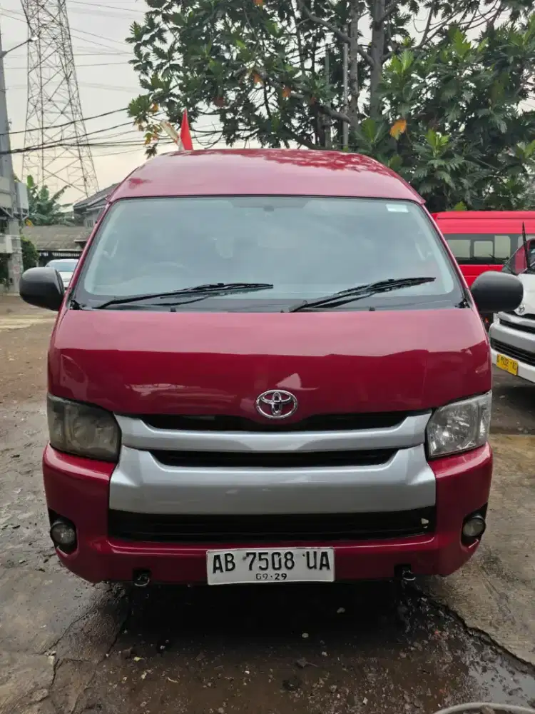 HIACE COMMUTER THN 2017