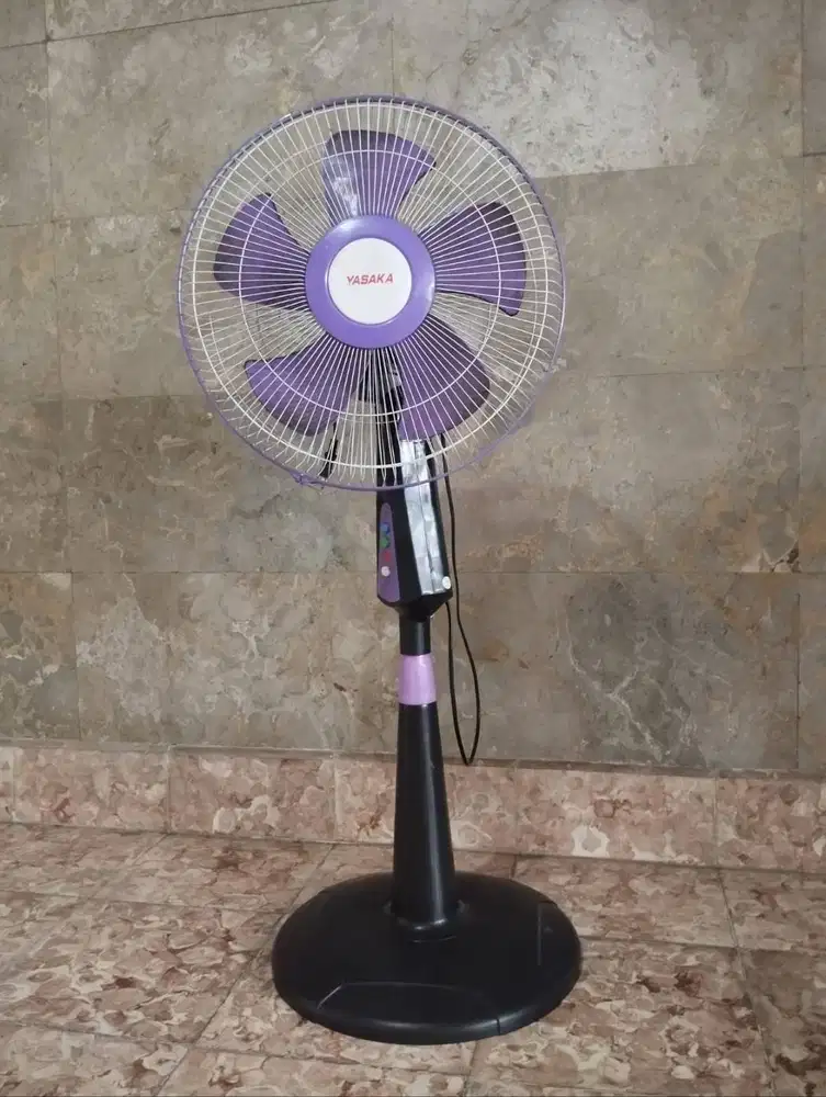DIJUAL CEPAT: Kipas Angin Yasaka (Nego)