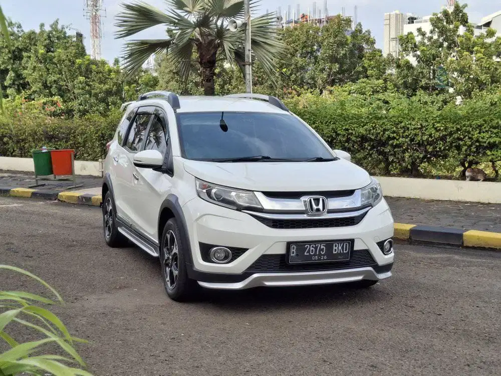 Honda BRV prestige matic 2016