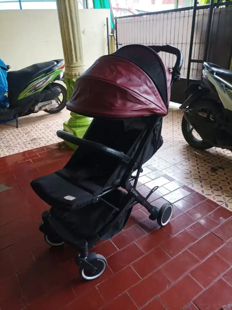 Stoler babydoes esmio