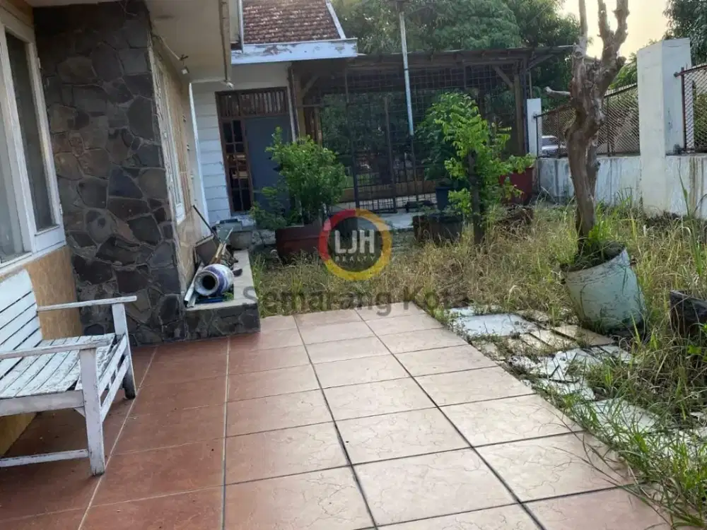 Rumah di jalan Pandean Lamper