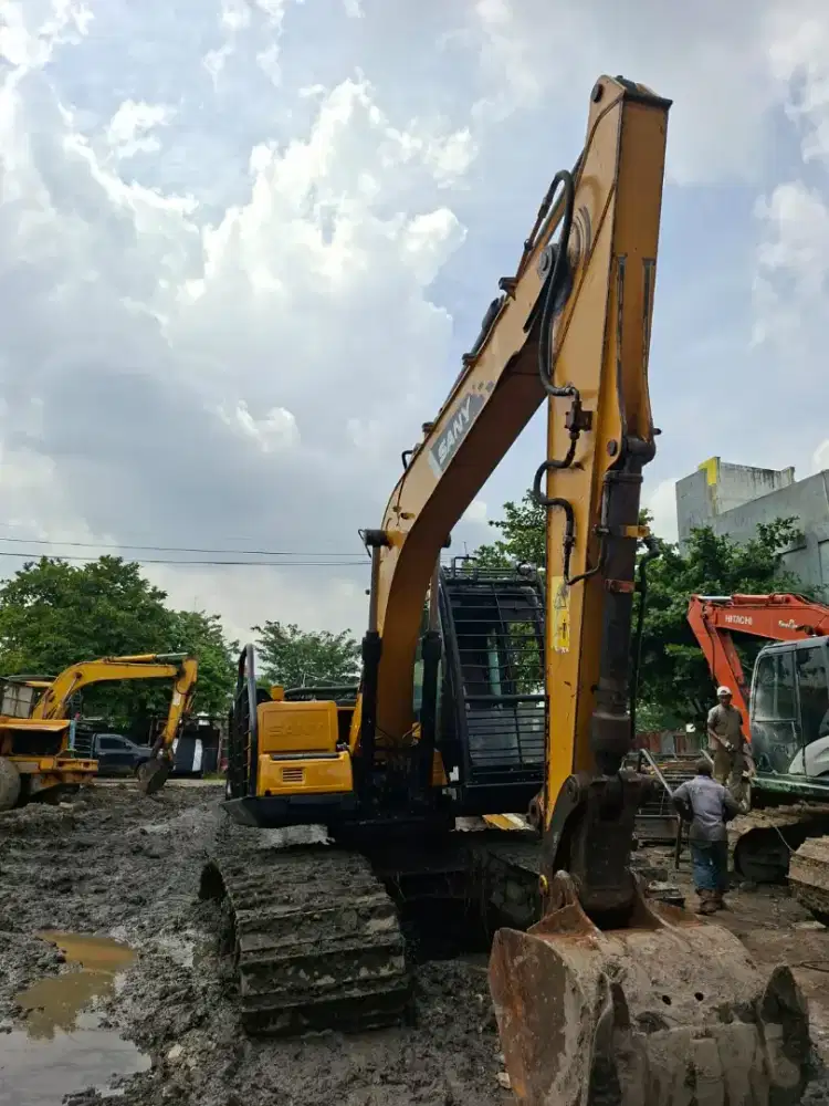 Excavator sany sy 135 thn 2019