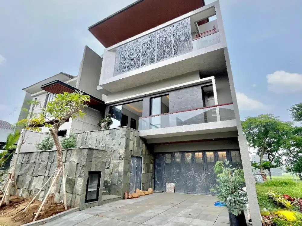 Super Eksklusif 3LT Citraland Baru Gress Sby