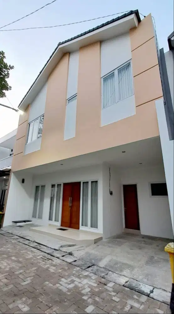 Rumah di Sewa Murah 7 Menit ke MRT Lebak Bulus