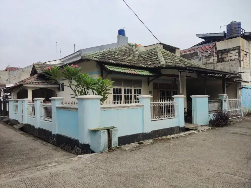 DISEWAKAN RUMAH DI PERUMAHAN PONDOK CIPTA