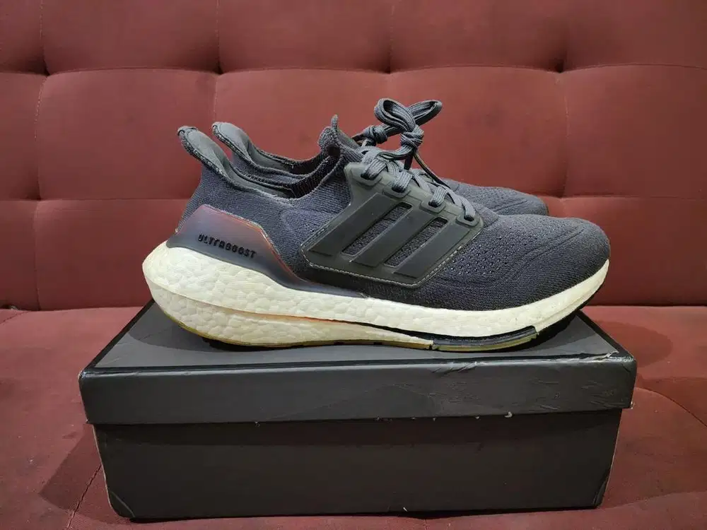 Sepatu adidas ultra boost original