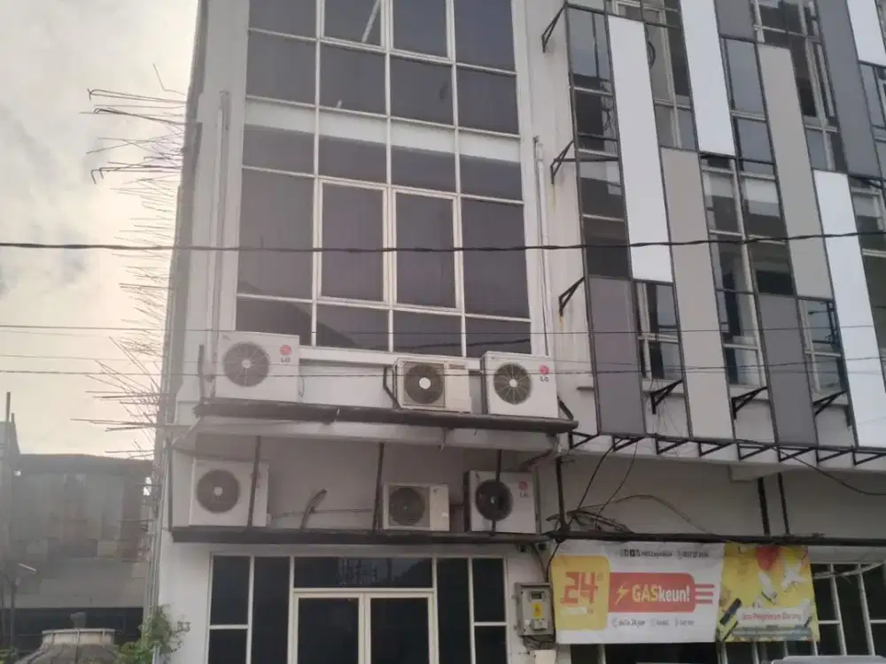 Ruko Cocok Untuk Usaha Bisa Untuk Notaris Perkantoran Full Ac Perak Barat