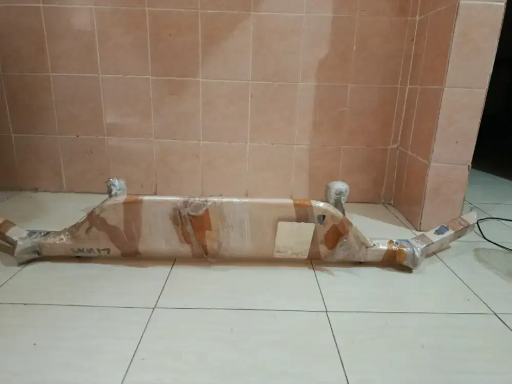 Tanduk depan new livina / xpander ( semua mobil )