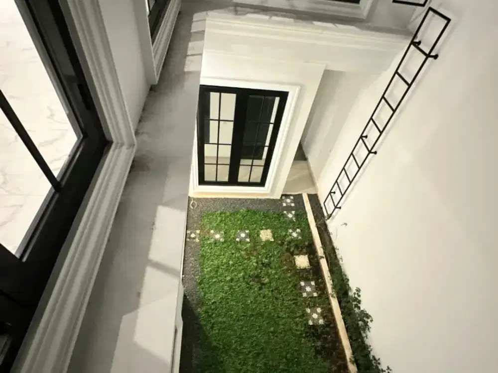 Rumah Brand New American Classic 2 Lantai di Sektor 5 Bintaro pr 16834