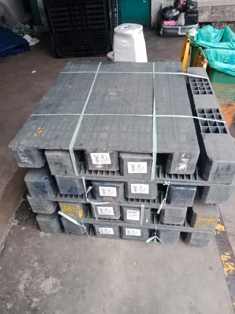 Pallet plastik bekas berkualitas