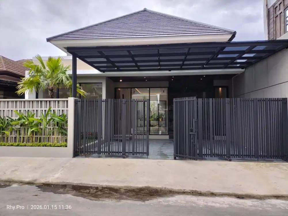 Rumah Mewah Cantik Siap Huni dekat EXIT TOL JOGJA SOLO