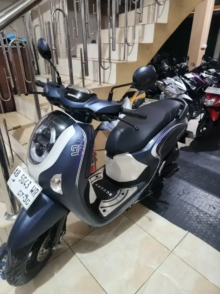 Scoopy 2025 doff biru Low km gbm