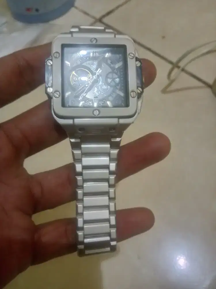 Jam tangan hublot senna yg limited edition