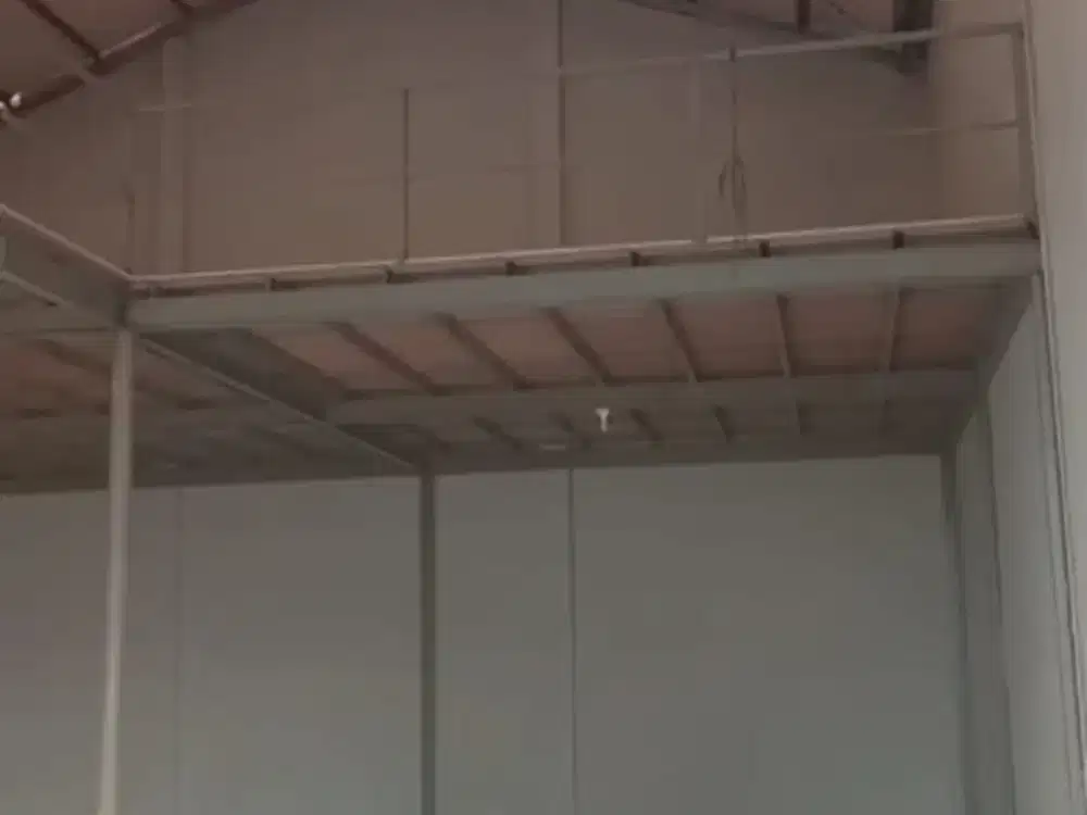 Gudang Cocok Untuk Usaha Paket Ekspedisi ,dll Kenjeran Surabaya