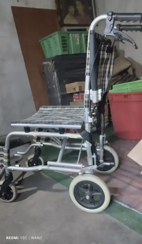 KURSI RODA TRAVELING