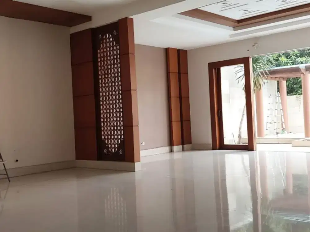 Rumah Mewah Posisi Hook Daerah Elite di Pondok Indah pr 14704