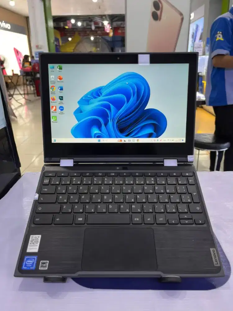 READY STOK LAPTOP FLIP TOUCHSCREEN | LENOVO YOGA 300E